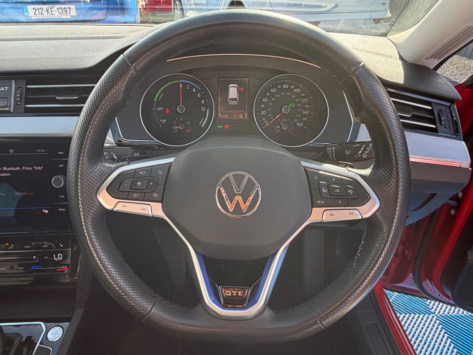 2022 Volkswagen Passat 1.4L Hybrid For Sale Images