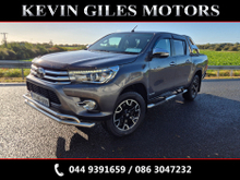 2017 Toyota Hilux 2.4L Diesel For Sale Images