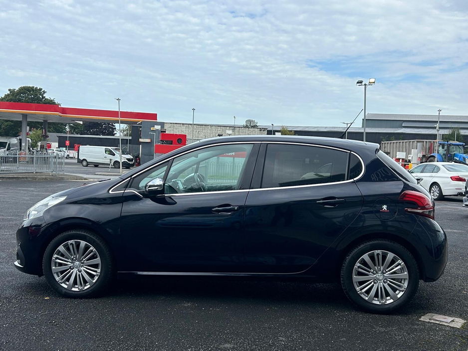 2019 Peugeot 208 1.2L Petrol For Sale Images