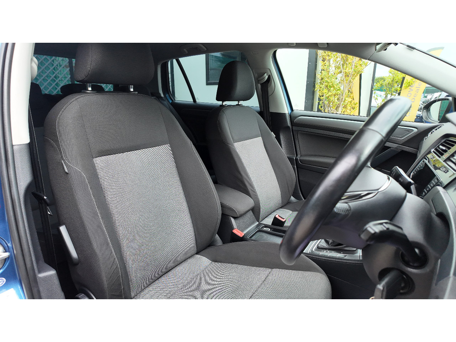 2014 Volkswagen Golf 1.2L Petrol For Sale Images