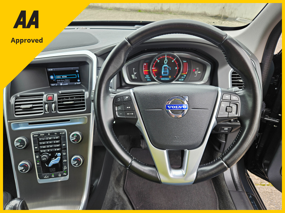 2013 Volvo XC60 2.4L Diesel For Sale Images