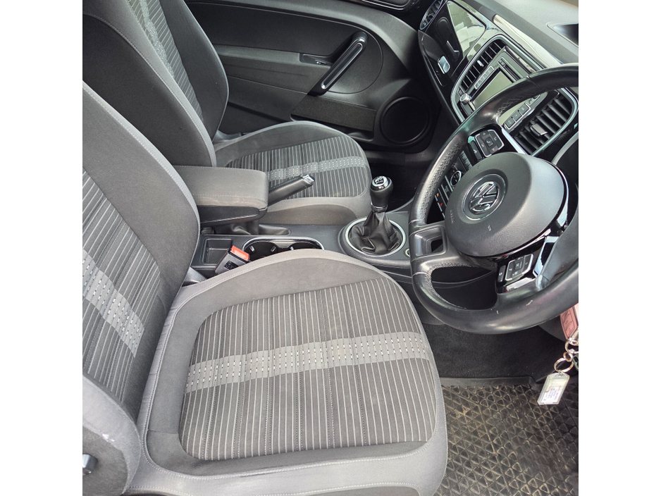 2014 Volkswagen Beetle 2L Diesel For Sale Images