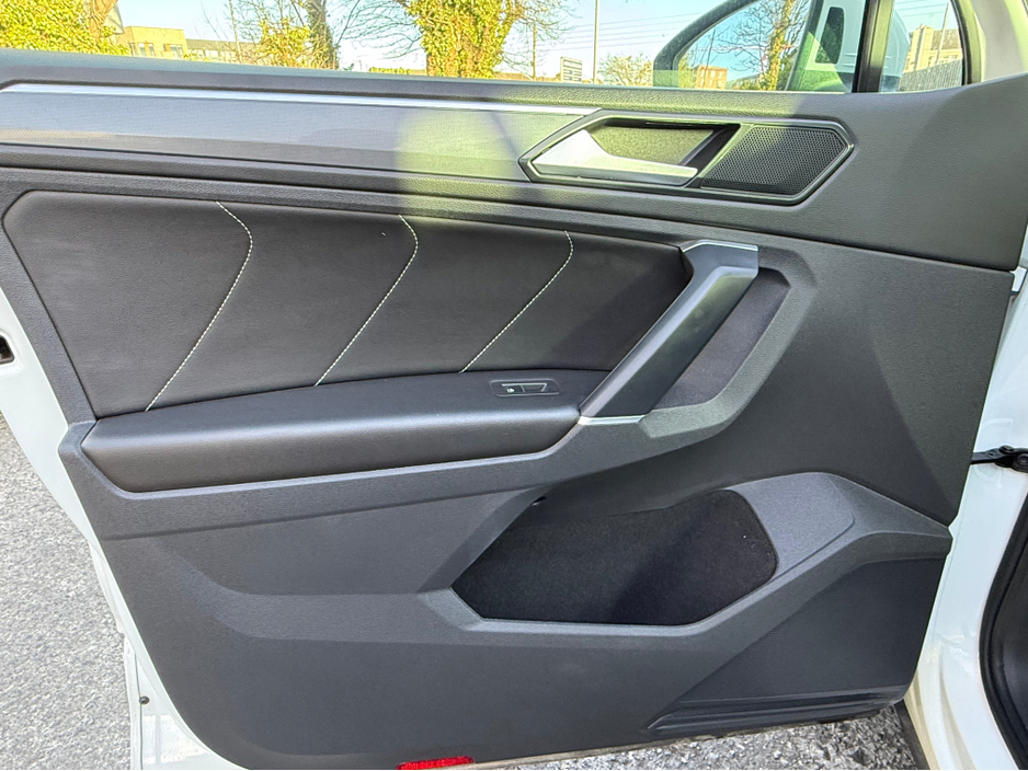 2018 Volkswagen Tiguan 2L Diesel For Sale Images