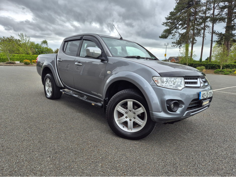 2014 Mitsubishi L200 2.5L Diesel For Sale Images