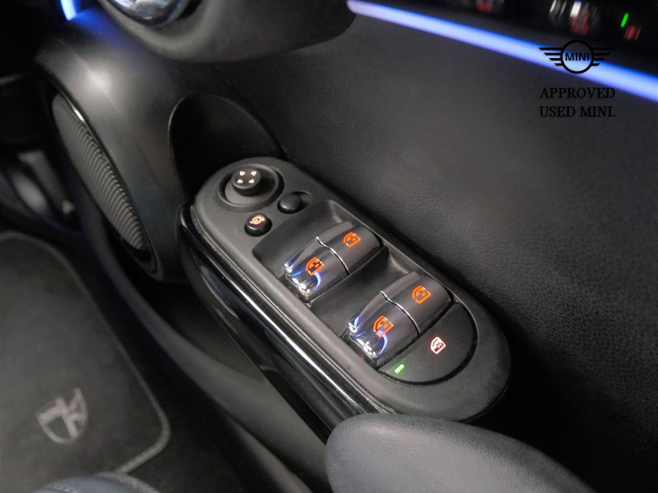 2024 MINI Hatch 1.5L Petrol For Sale Images