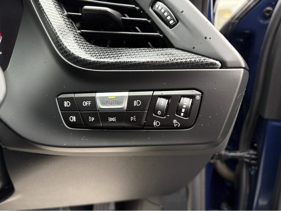 2022 BMW 1 Series 1.5L Diesel For Sale Images