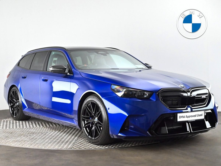 2026 BMW M5 4.5L Petrol Plug-in Hybrid For Sale Images