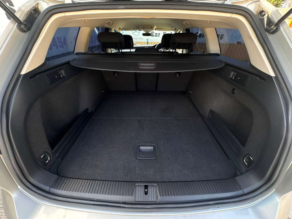 2016 Volkswagen Passat 1.4L Petrol For Sale Images