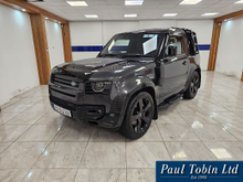 Land Rover Defender D300 ENGINE