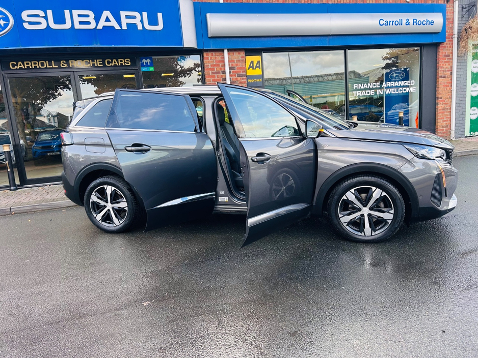 2021 Peugeot 5008 1.5L Diesel For Sale Images
