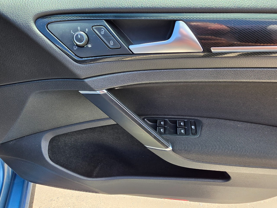 2013 Volkswagen Golf 1.4L Petrol For Sale Images