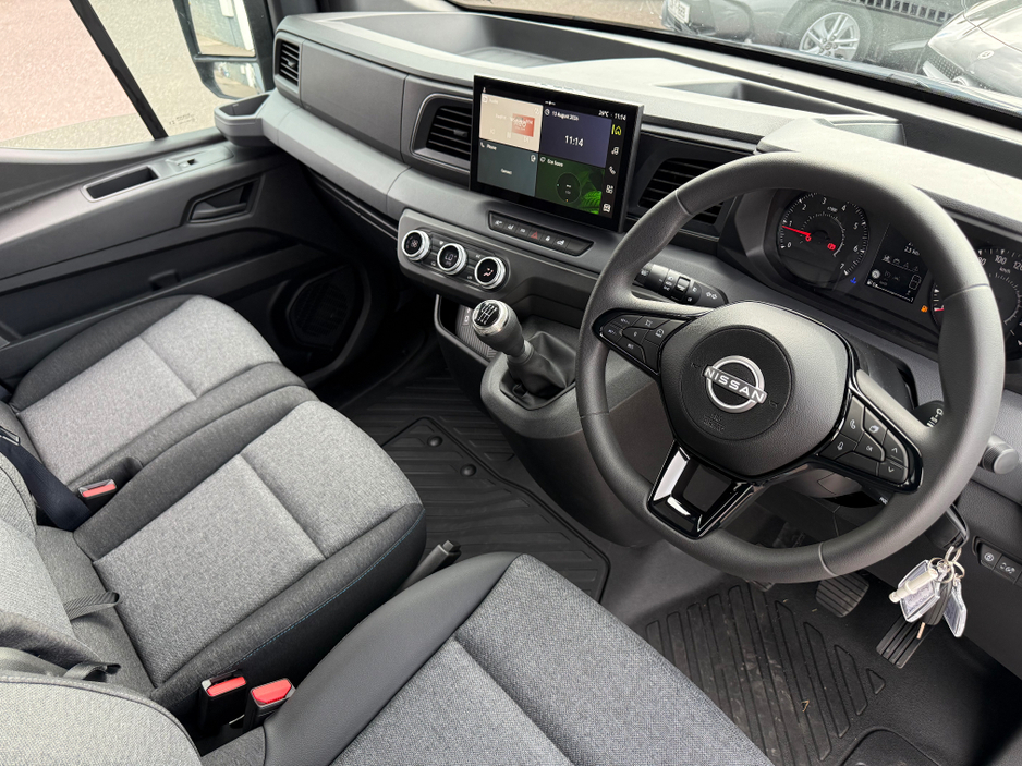 2027 Nissan Interstar 2L Diesel For Sale Images