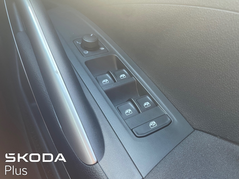2023 Skoda Fabia 1L Petrol For Sale Images
