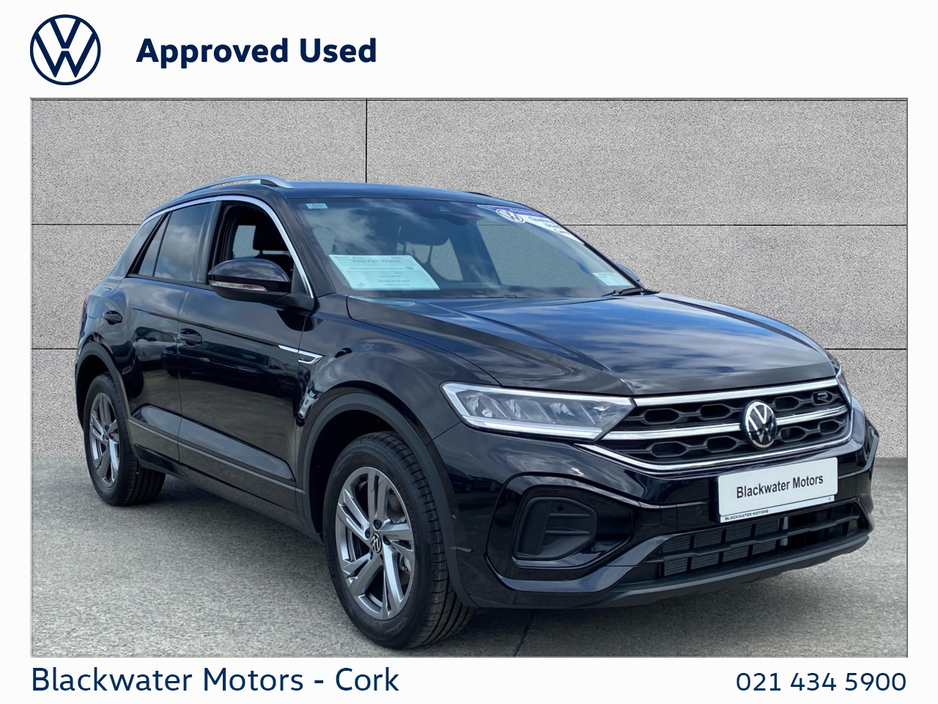 Volkswagen T-Roc 1.0TSI 110BHP R-LINE WITH REAR VIEW CAMERA