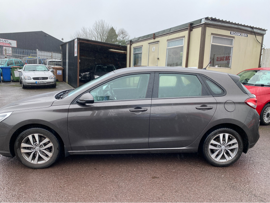 2017 Hyundai i30 1.6L Diesel For Sale Images