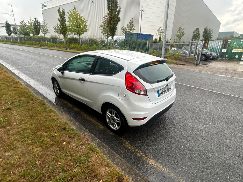 Ford Fiesta 1.25 SPORTS 3DR — thumbnail 8