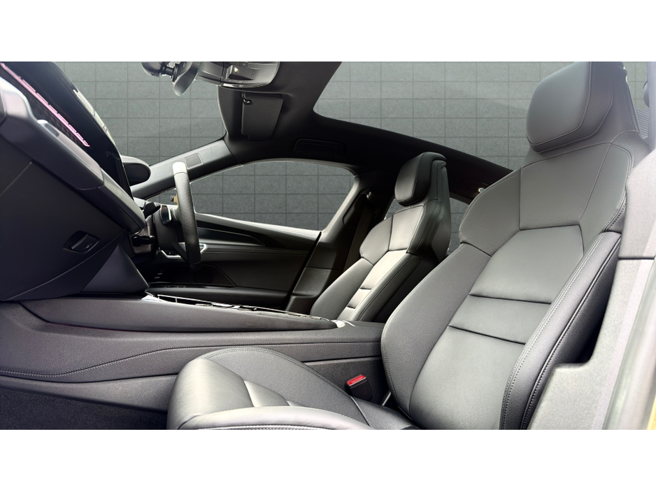 2023 Audi e-tron GT quattro 0.9L Electric For Sale Images