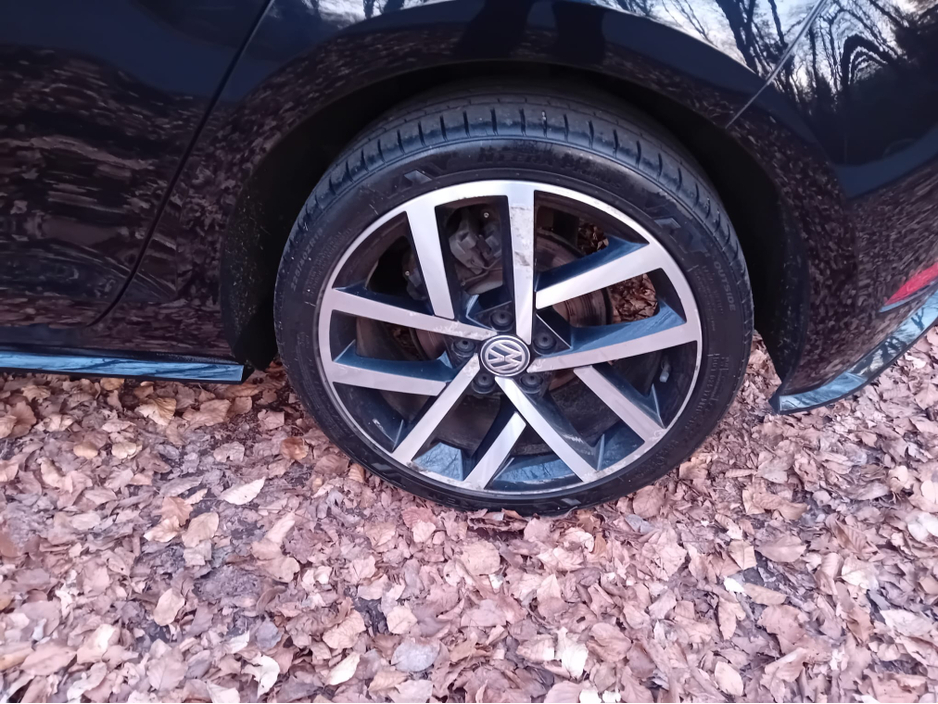 2019 Volkswagen Golf 1.6L Diesel For Sale Images