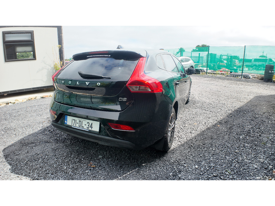 2017 Volvo V40 2L Diesel For Sale Images