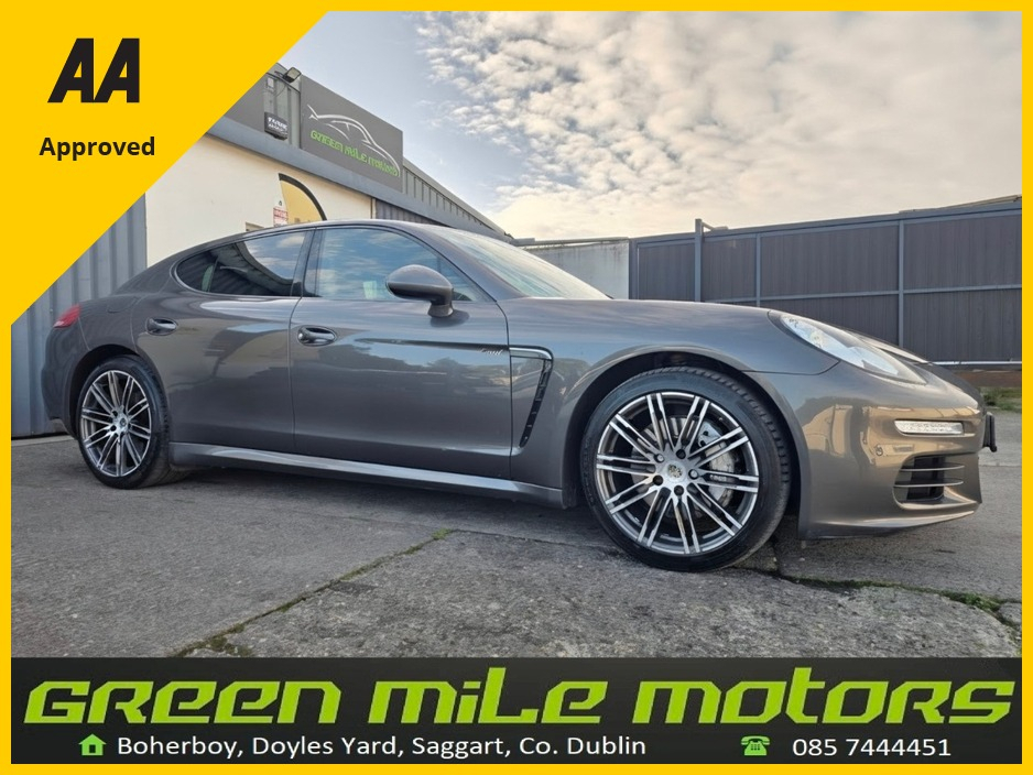 2016 Porsche Panamera