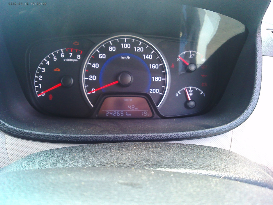 2014 Hyundai i10 1L Petrol For Sale Images