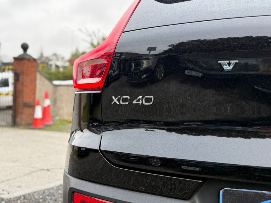 2021 Volvo XC40 1.5L Petrol For Sale Images