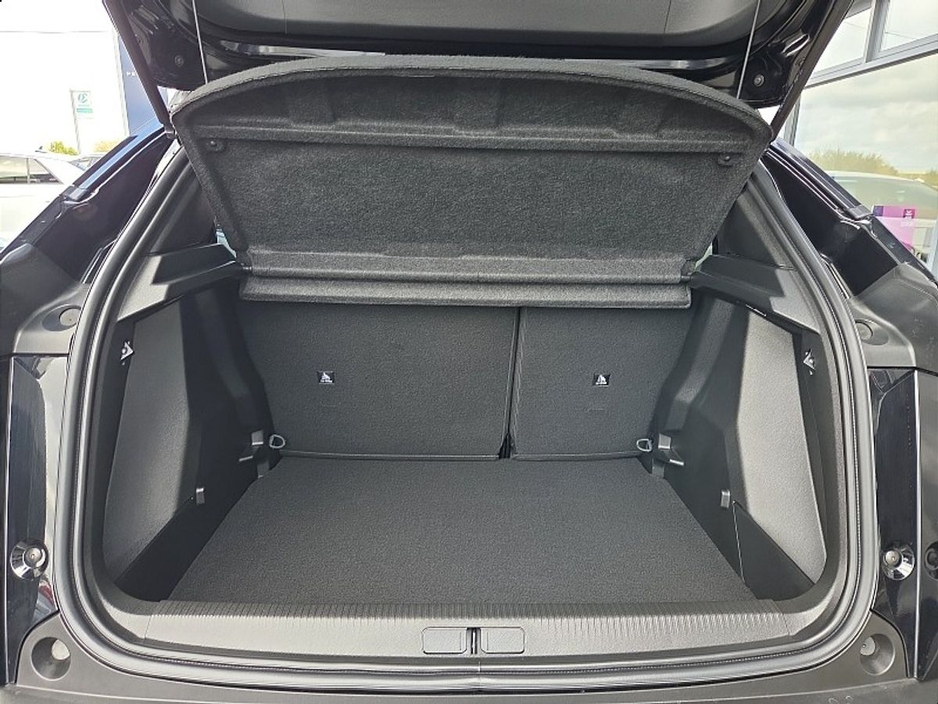 2026 Peugeot 2008 1.2L Petrol Hybrid For Sale Images