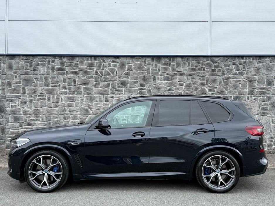 2022 BMW X5 3L Petrol Plug-in Hybrid For Sale Images