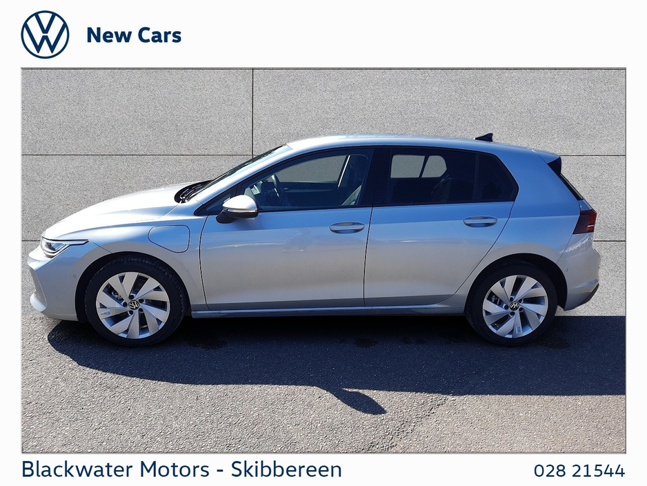 Volkswagen Golf 1.5 TSI 150HP EDITION 75 PHEV — thumbnail 11