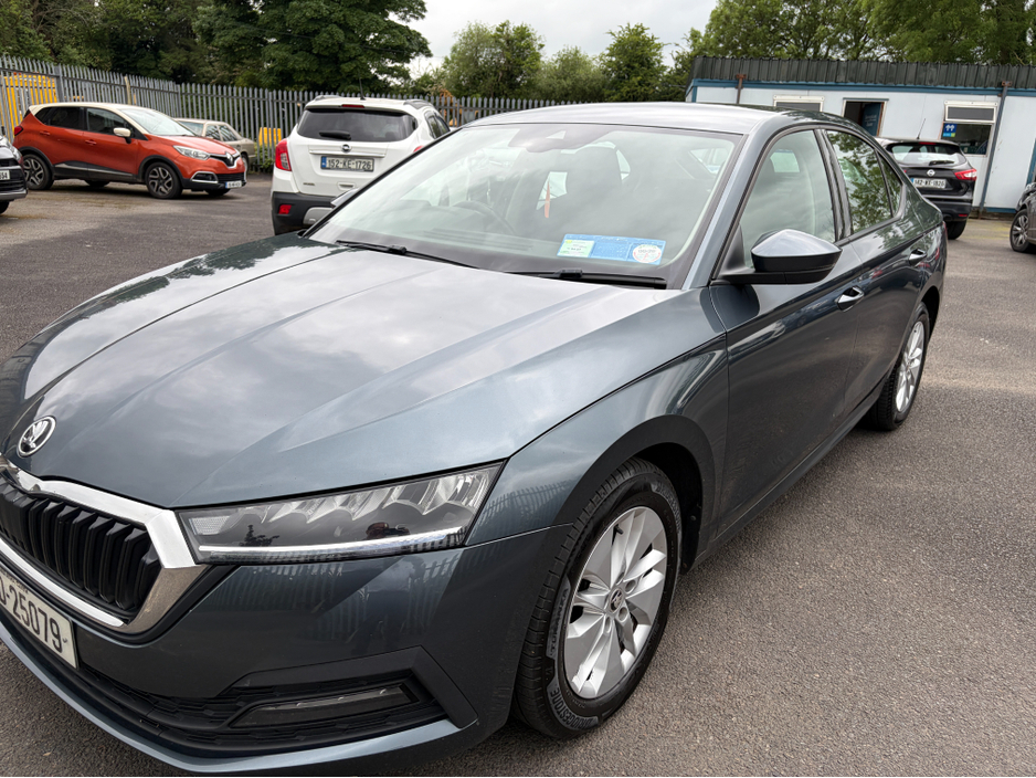2021 Skoda Octavia 2L Diesel For Sale Images