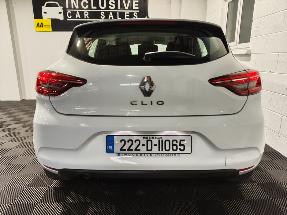 2022 Renault Clio 1L Petrol For Sale Images
