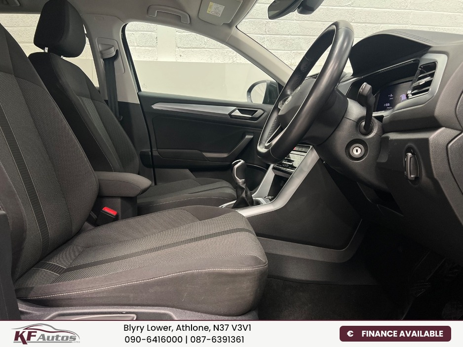 2023 Volkswagen T-Roc 2L Diesel For Sale Images