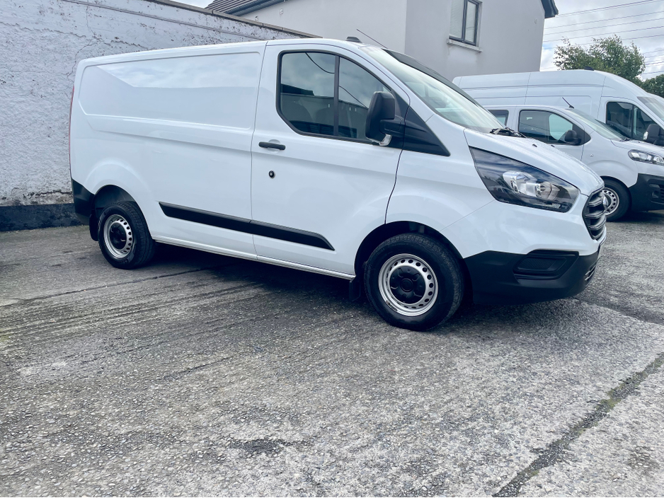 2022 Ford Transit Custom 2L Diesel For Sale Images