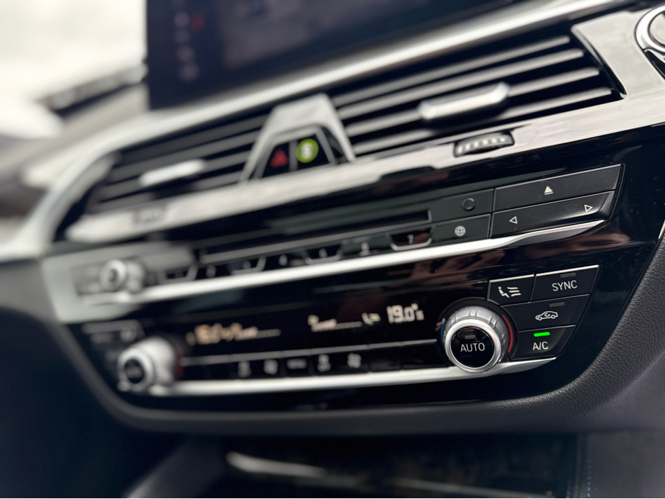 BMW 5 Series 523D M Sport-M5 Look 360 Cameras Sunroof — thumbnail 23