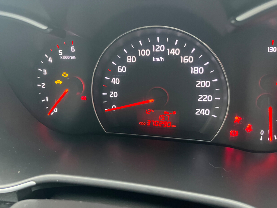 2014 Kia Sorento 2.2L Diesel For Sale Images