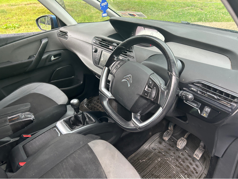 2015 Citroen Grand C4 Picasso 1.6L Diesel For Sale Images