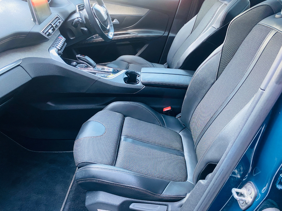 2022 Peugeot 5008 2L Diesel For Sale Images