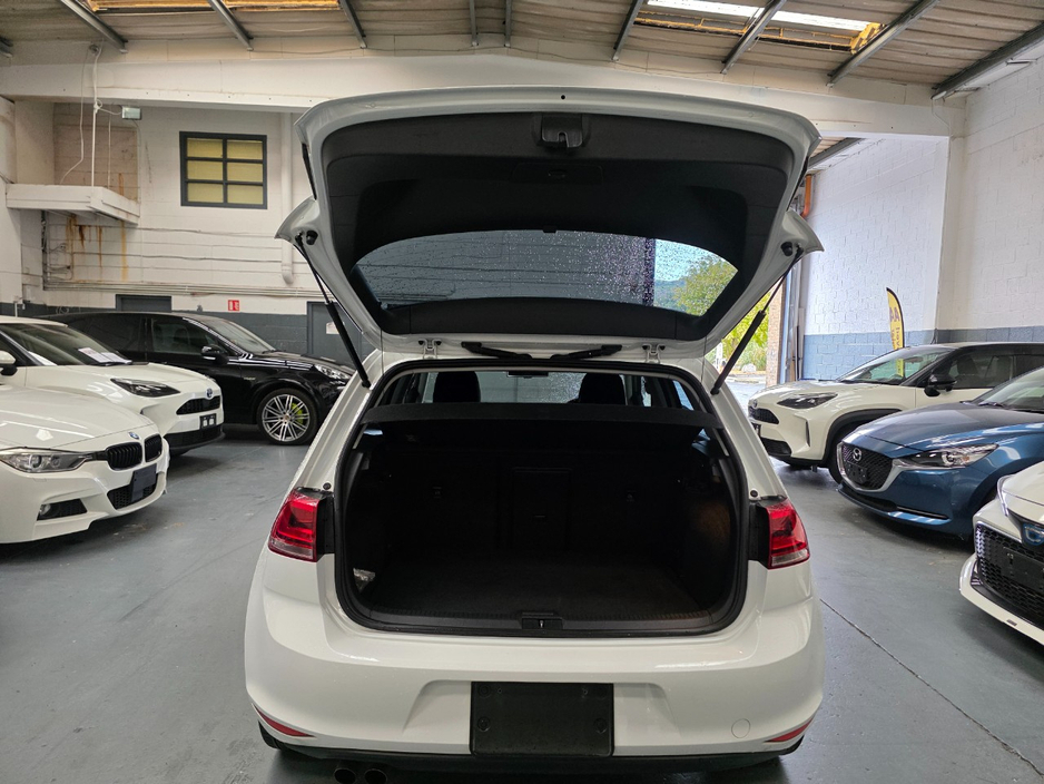 2015 Volkswagen Golf 1.4L Petrol For Sale Images