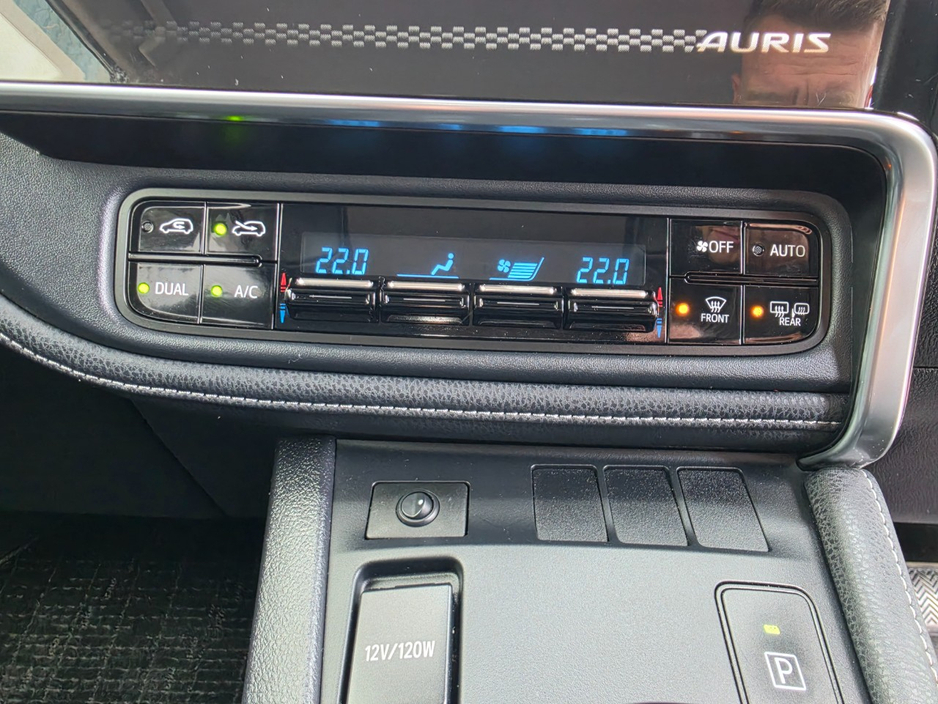 2016 Toyota Auris 1.8L Petrol Hybrid For Sale Images