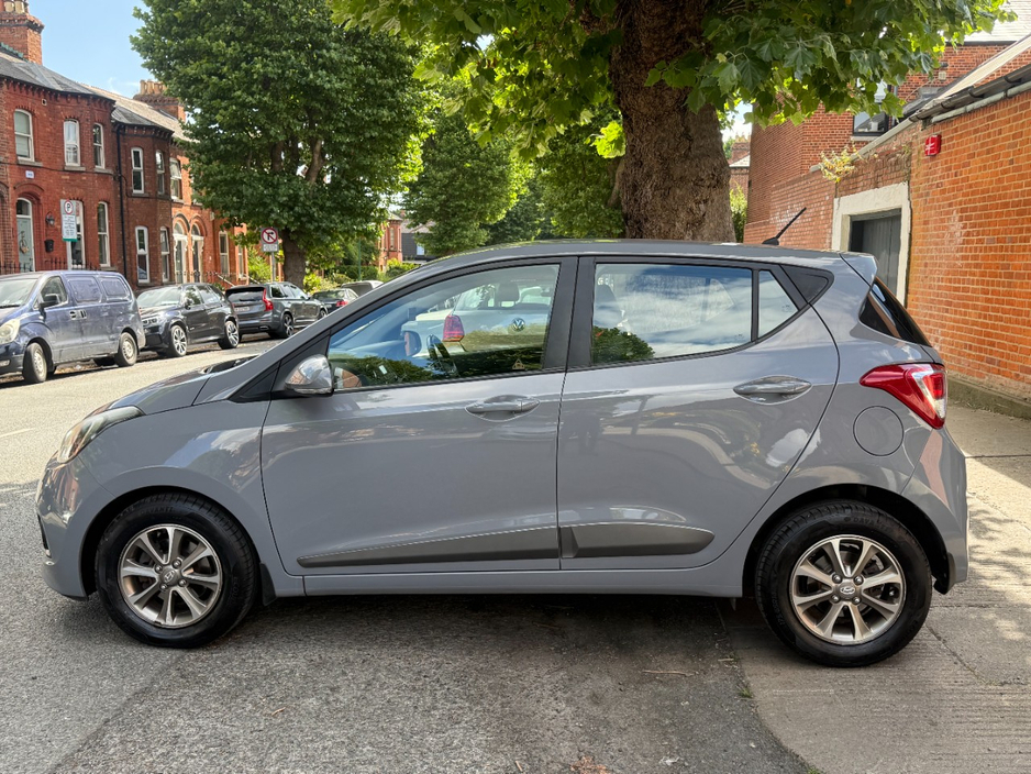 2015 Hyundai i10 1L Petrol For Sale Images