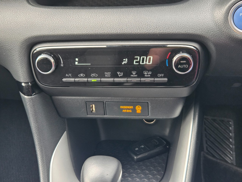 2023 Toyota Yaris 1.5L Petrol Hybrid For Sale Images