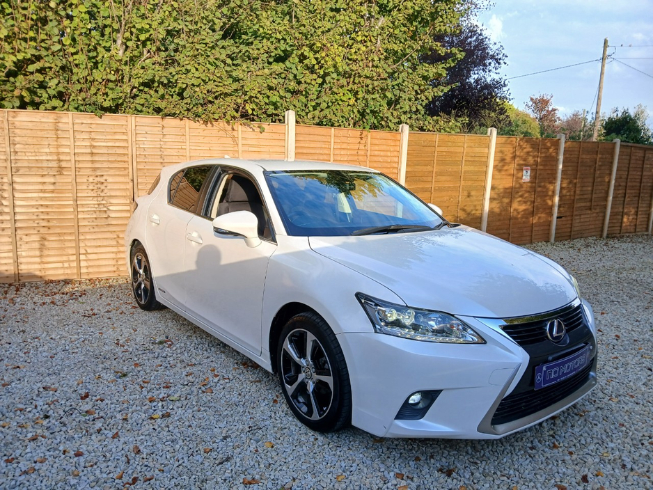 2016 Lexus CT 200 h 1.8L Petrol Hybrid For Sale Images