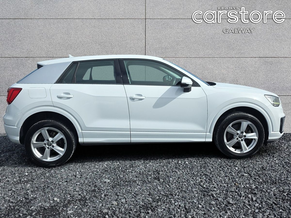 Audi Q2 1.0 TFSI Sports S-T — thumbnail 2