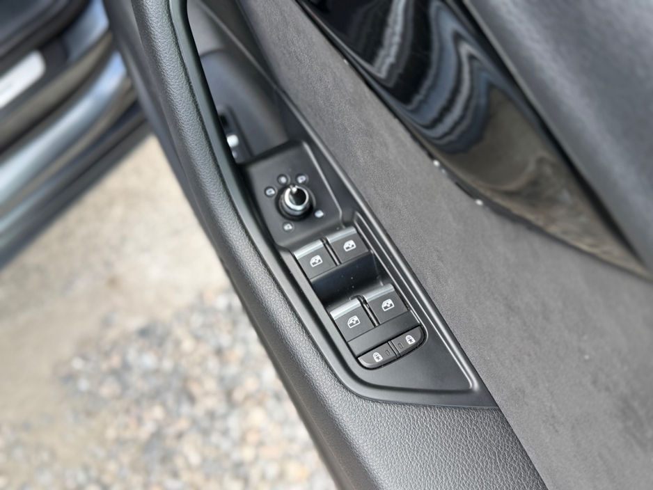 2020 Audi A4 2L Diesel For Sale Images