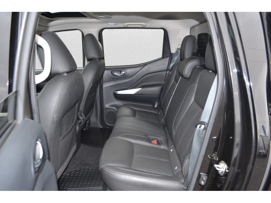2021 Nissan Navara 2.3L Diesel For Sale Images