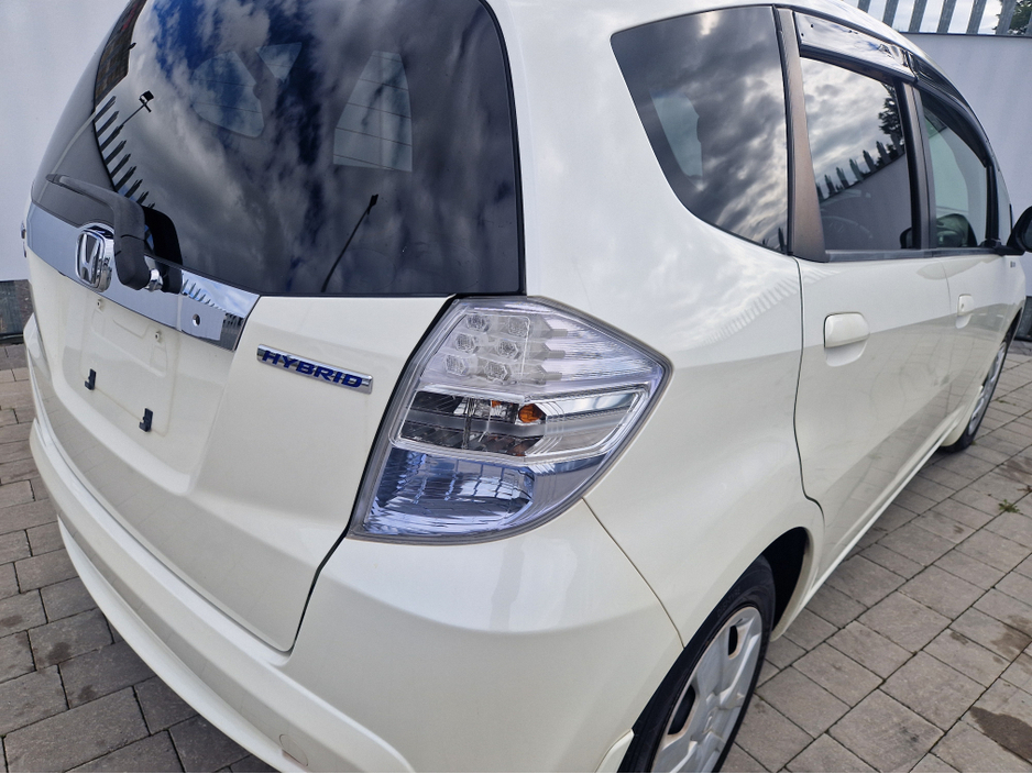 Honda Fit 1.3 PETROL HYBRID AUTO — thumbnail 12