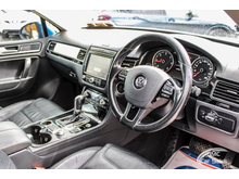 2016 Volkswagen Touareg 3L Diesel For Sale Images