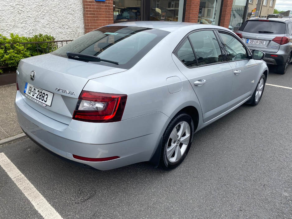 2019 Skoda Octavia 1L Petrol For Sale Images