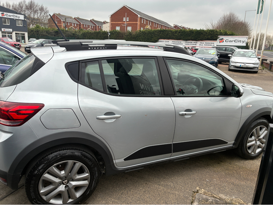 2022 Dacia Sandero 1L Bio gas For Sale Images