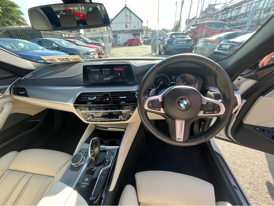 2018 BMW 5 Series 2.0L Hybrid For Sale Images